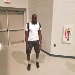 Meet your Posher, Wayne